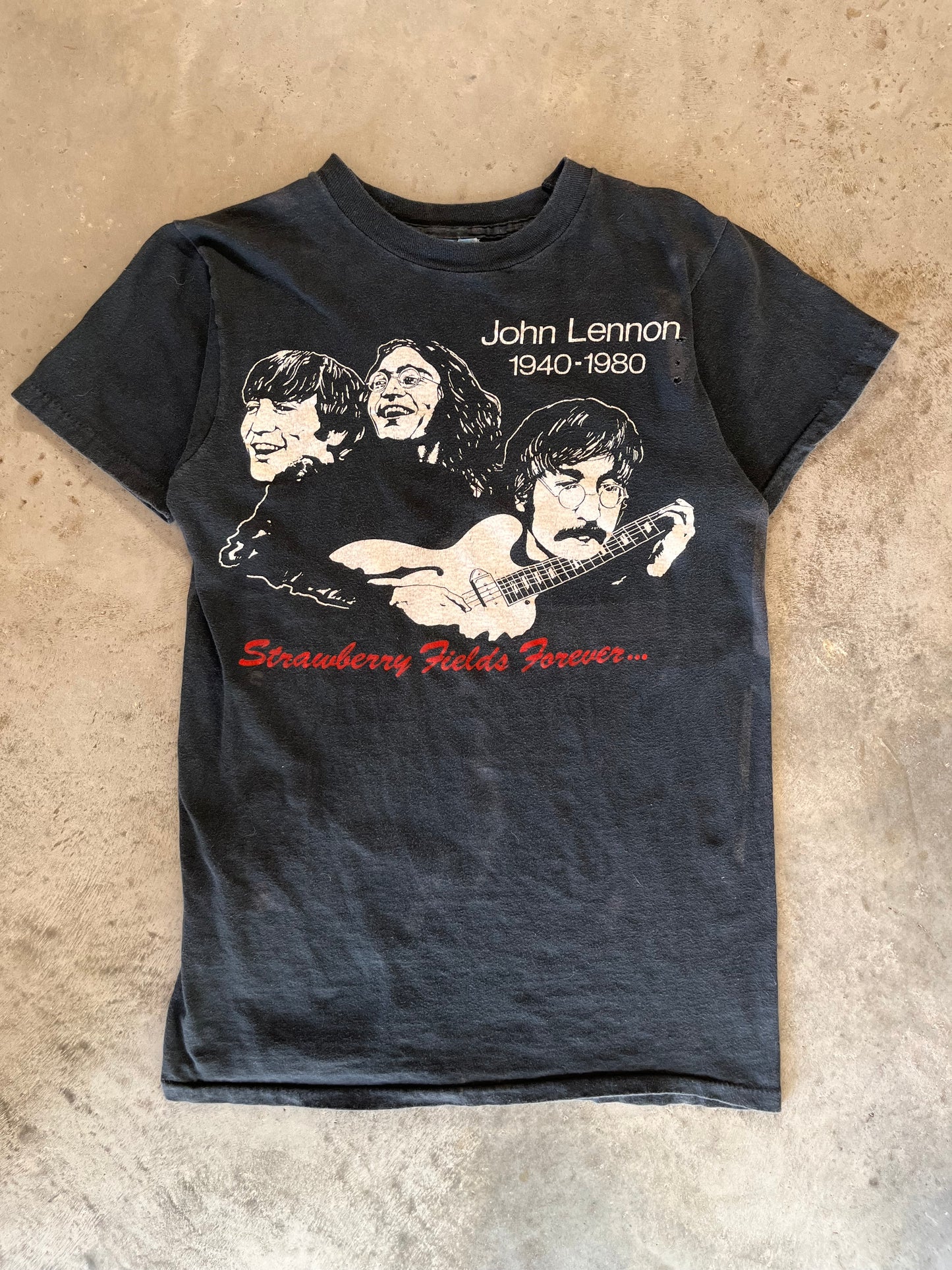 (S) 80’s John Lennon Tee