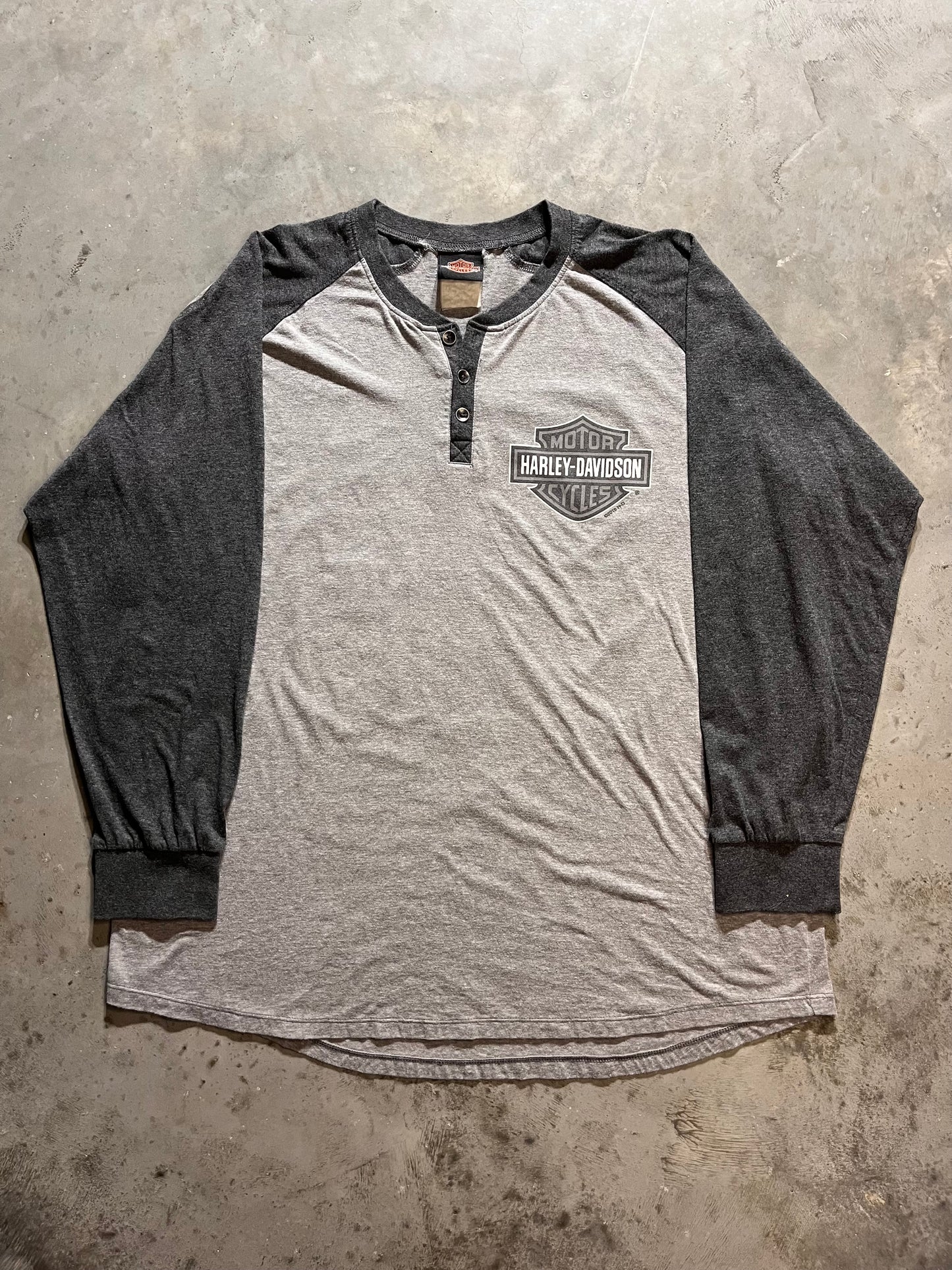 (L)Harley Davidson Nascar Racing long sleeve