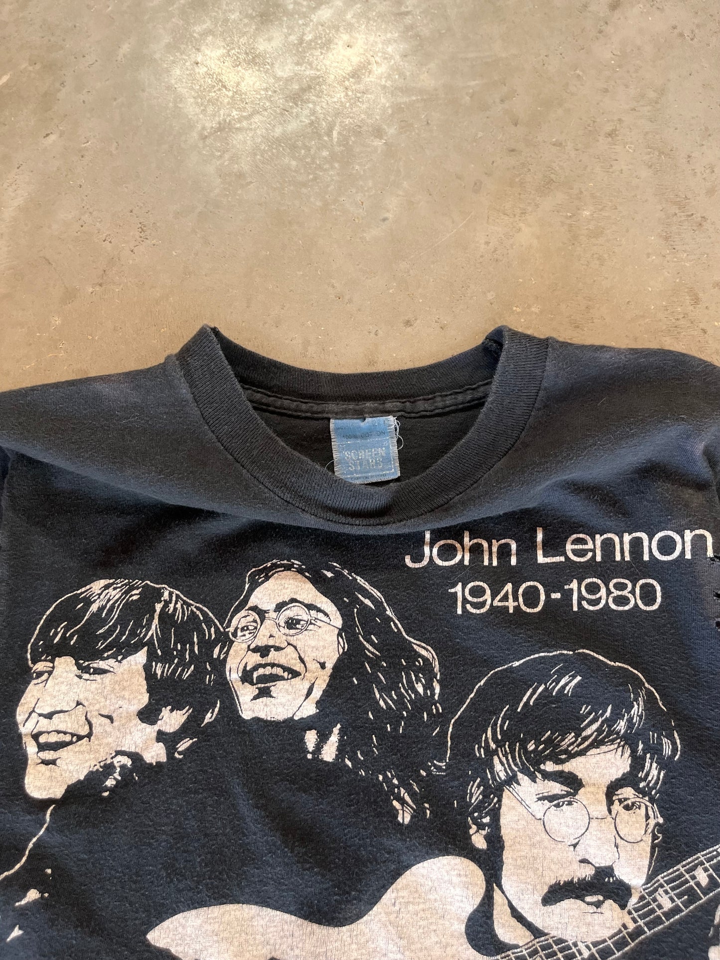 (S) 80’s John Lennon Tee