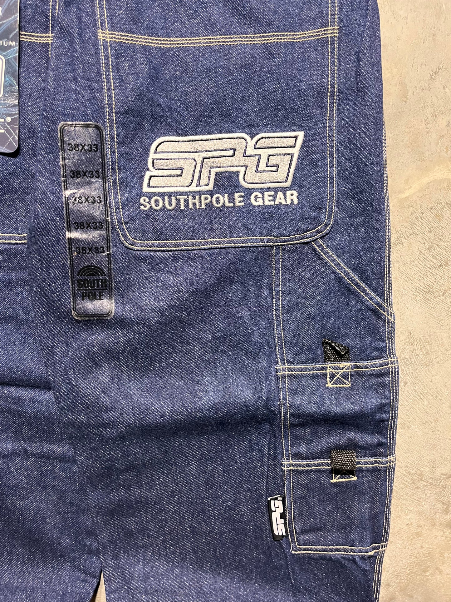 (38x32) Dead stock 90’s South Pole Gear Jeans