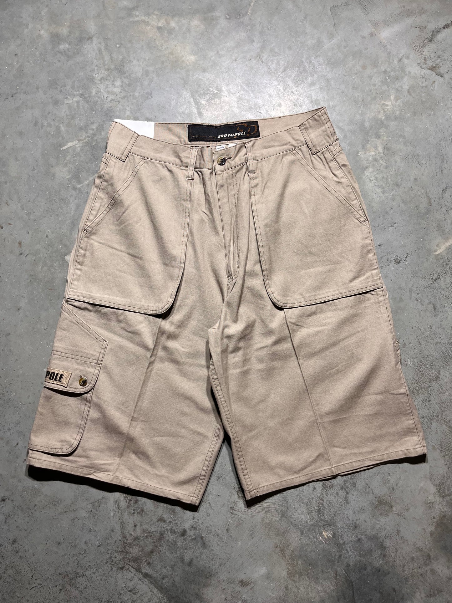 (34X13) Dead Stock 90’s South Pole shorts